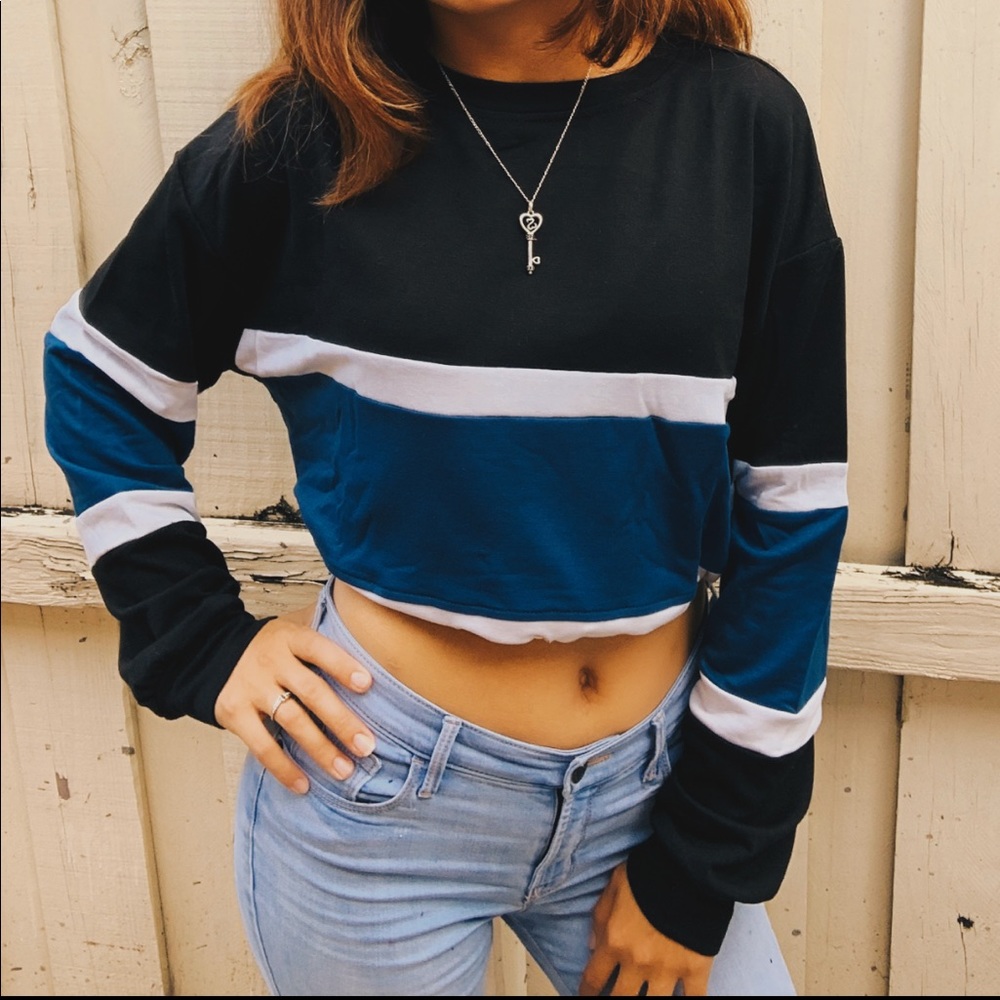 “Kai” Block Crop Sweatshirt